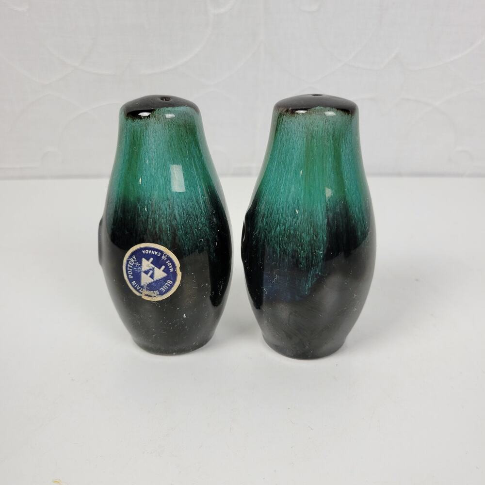 Vintage Blue Mountain Pottery Table Set Green Drip Glaze Ceramic Set of 4 - Picture 10 of 16